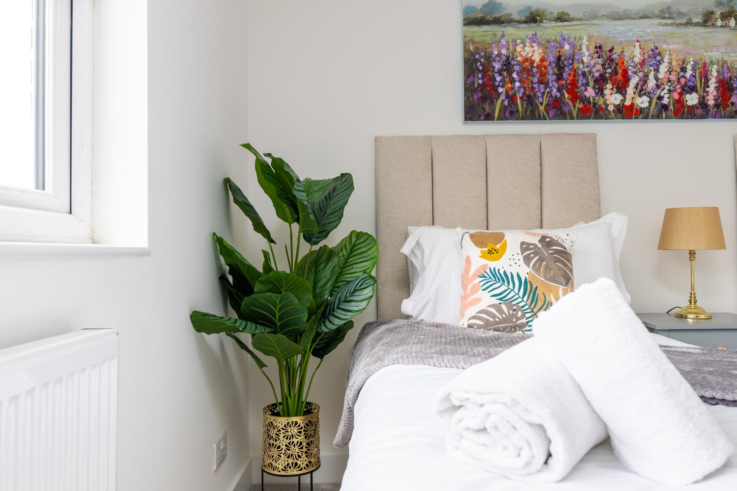 3 Bedrooms House Stevenage Herts6