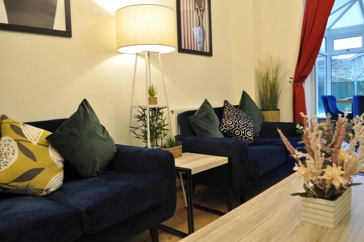 The RedBridge House3