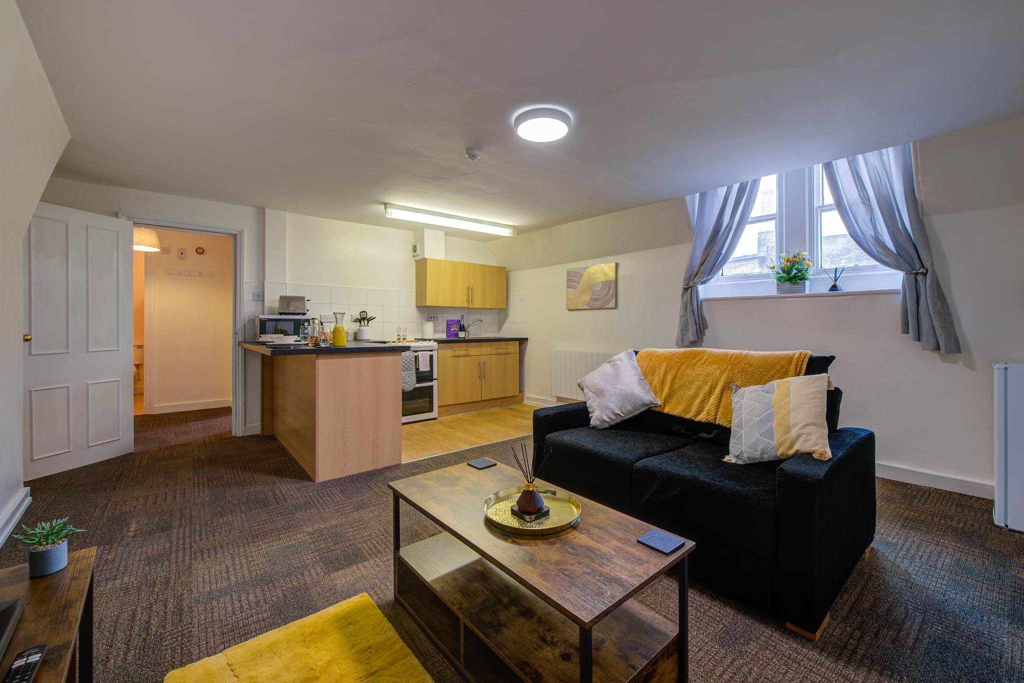 1Bed - Contractor-Friendly Apartment