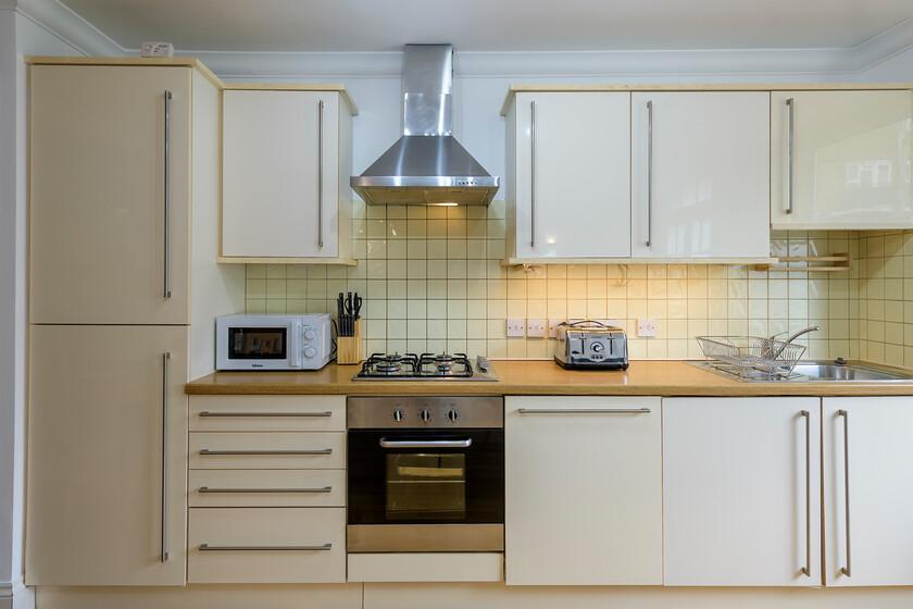 Spectacular 3 Bed in Greenwich5