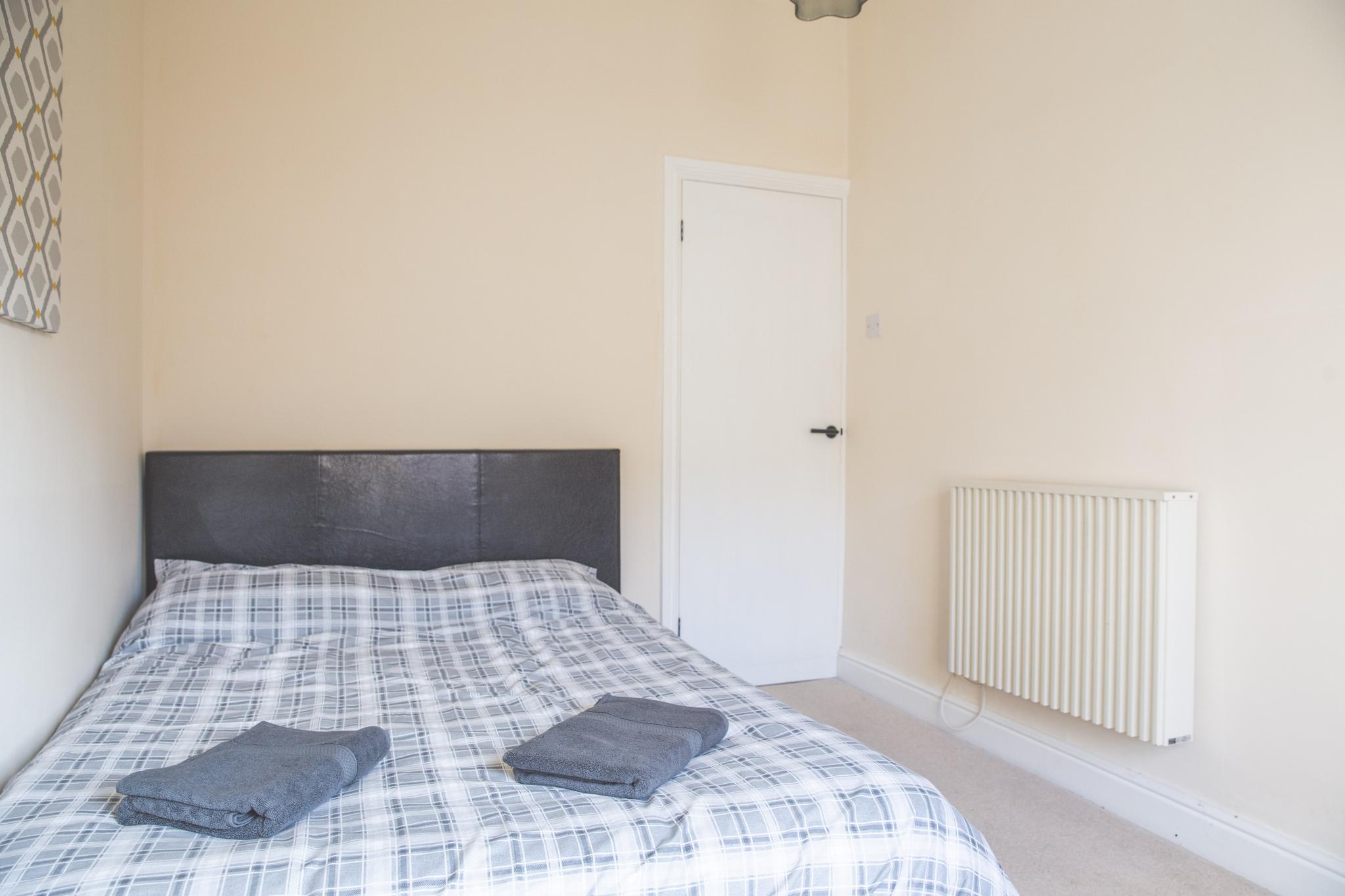 I'm Your Host - Ibstock High Street Haven2