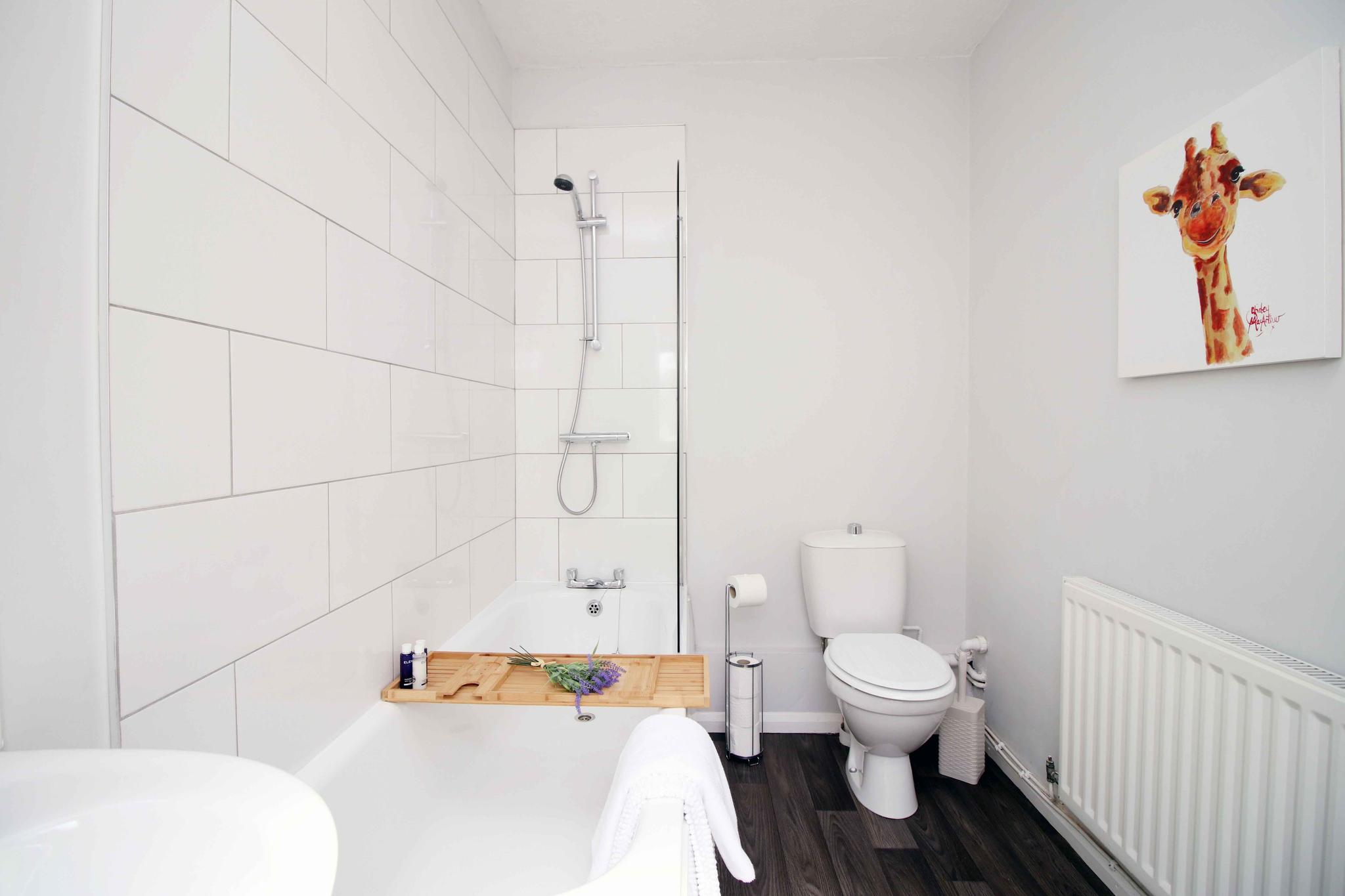 No. 25 City House, CF24, by Stay South Wales5