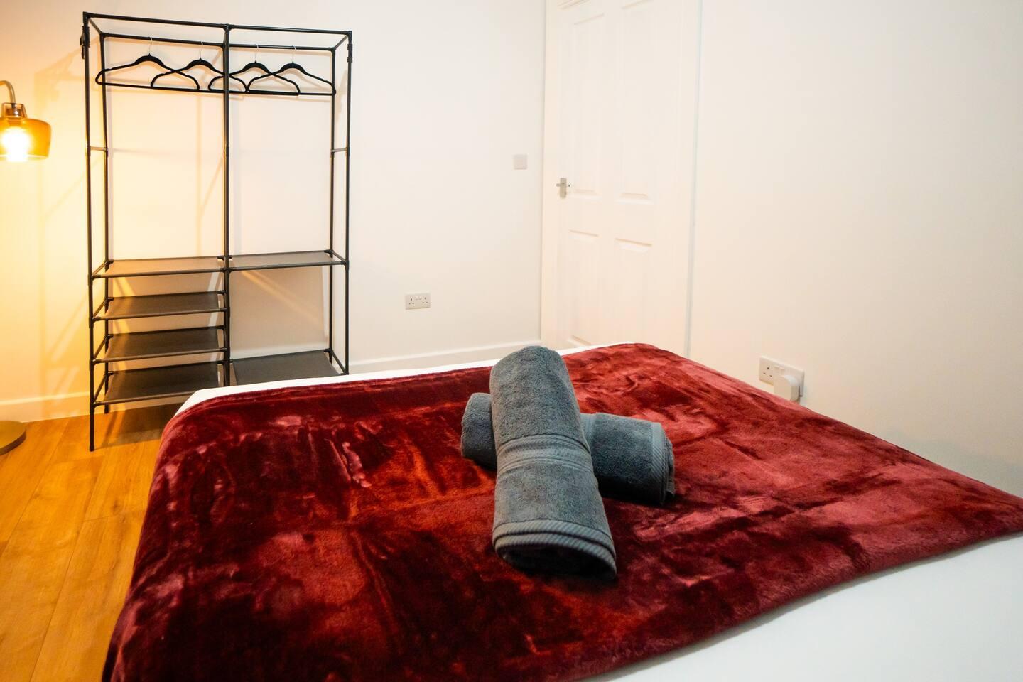 Stunning 4 bedroom House in Crewe Town Centre6