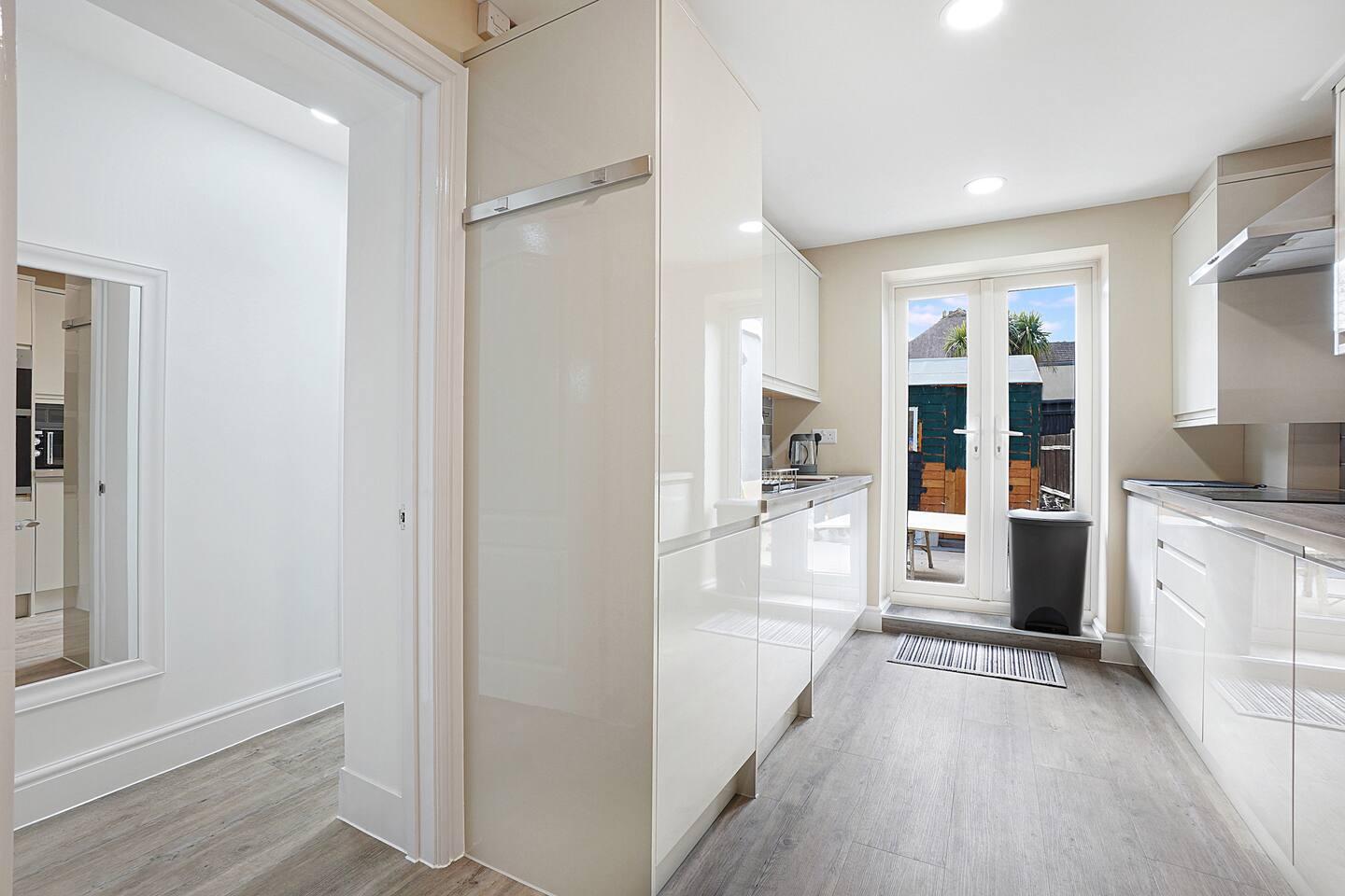 Stylish 5 bed 3 bathrooms house5