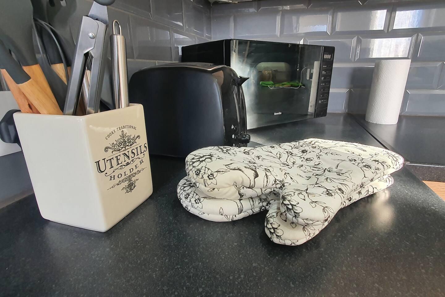 4BR, Ensuite, Netflix, Travel, Contractors, Family4