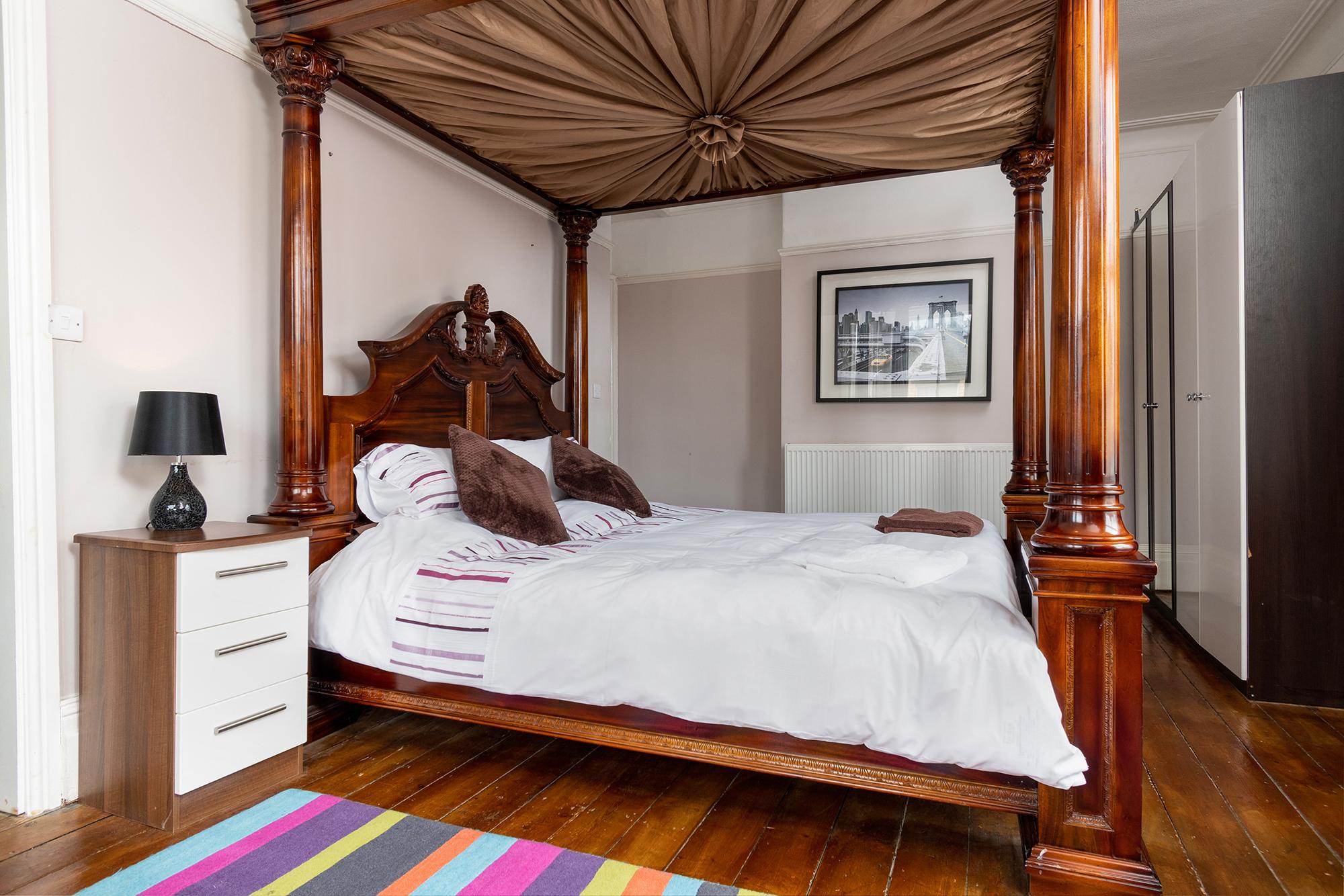 The Ship Inn Direct. Old Colwyn4