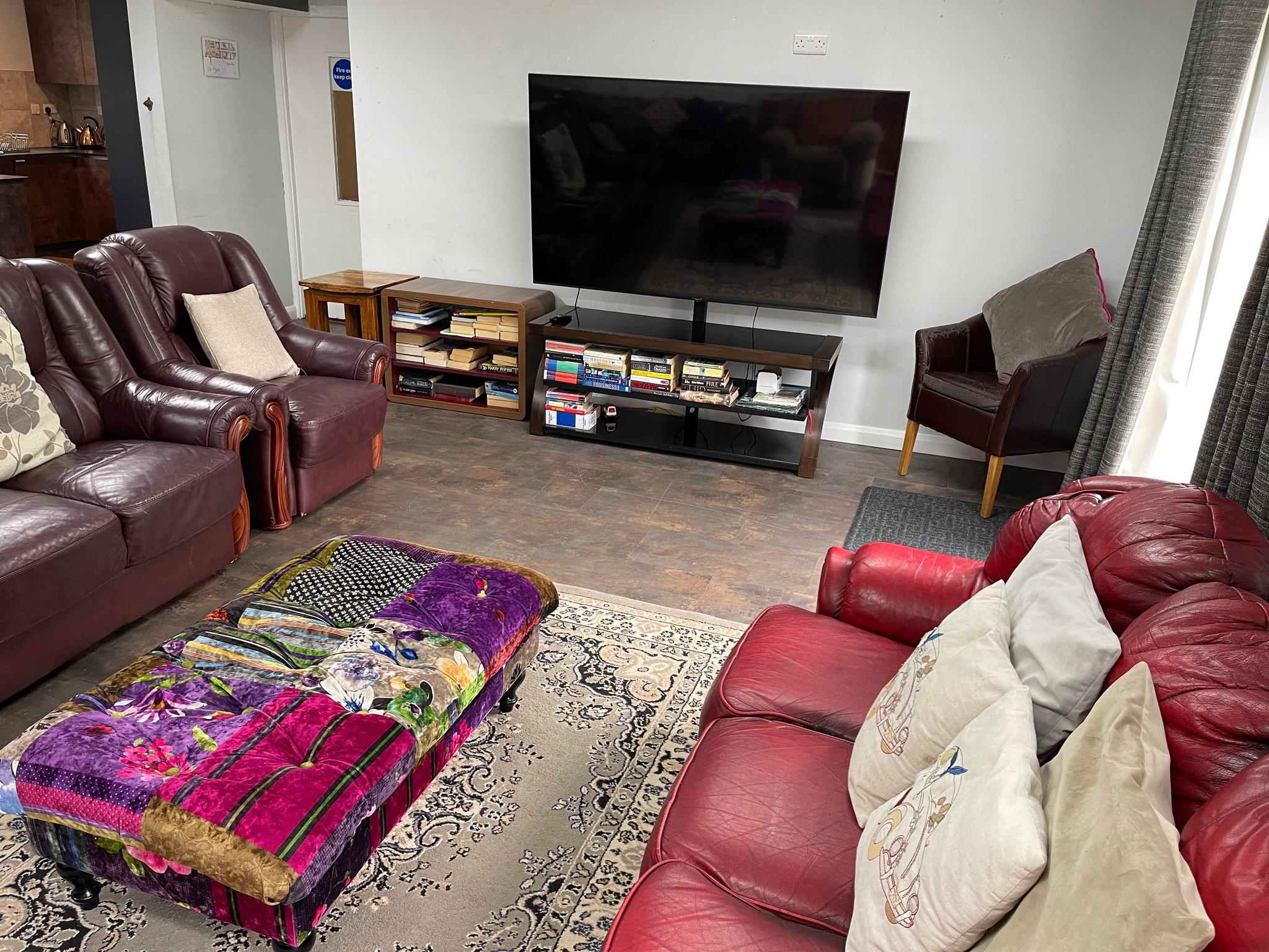 The Bevan Direct. Caernarfon4