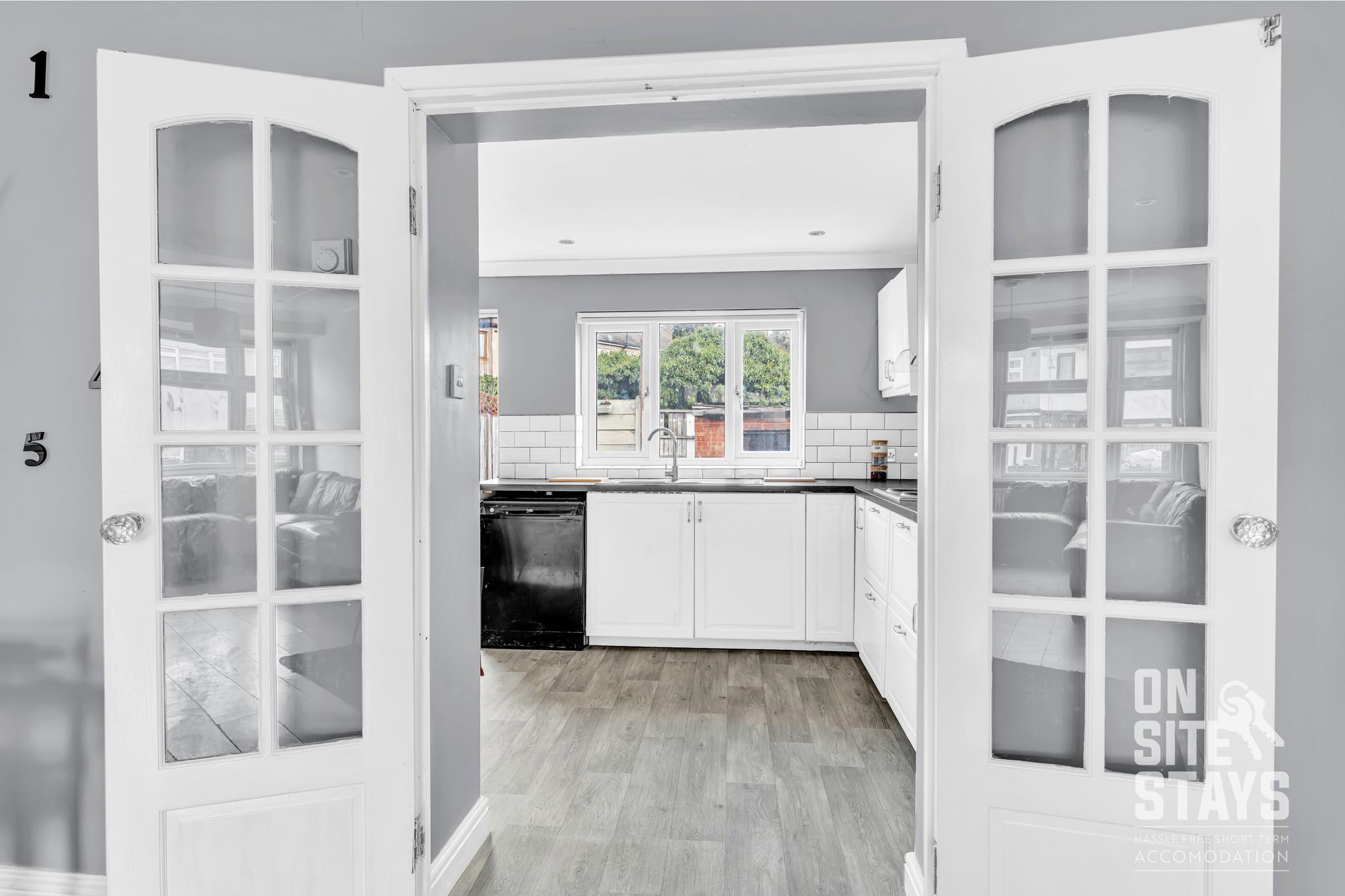 On Site Stays - 3 bedrooms with a 2 car driveway.6