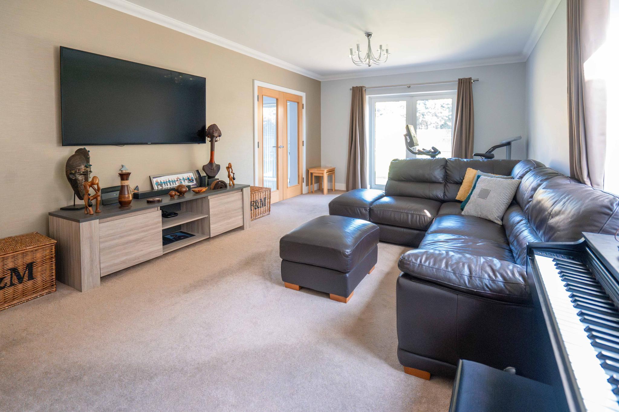 Double Room in Bromley4