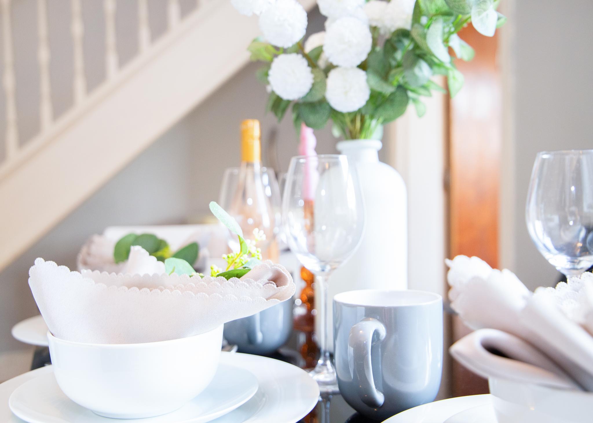 Clean and Modern Contractor Housing!4