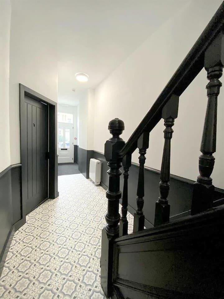 Eleven on Dragon - Boutique Hotel Rooms & Studio4