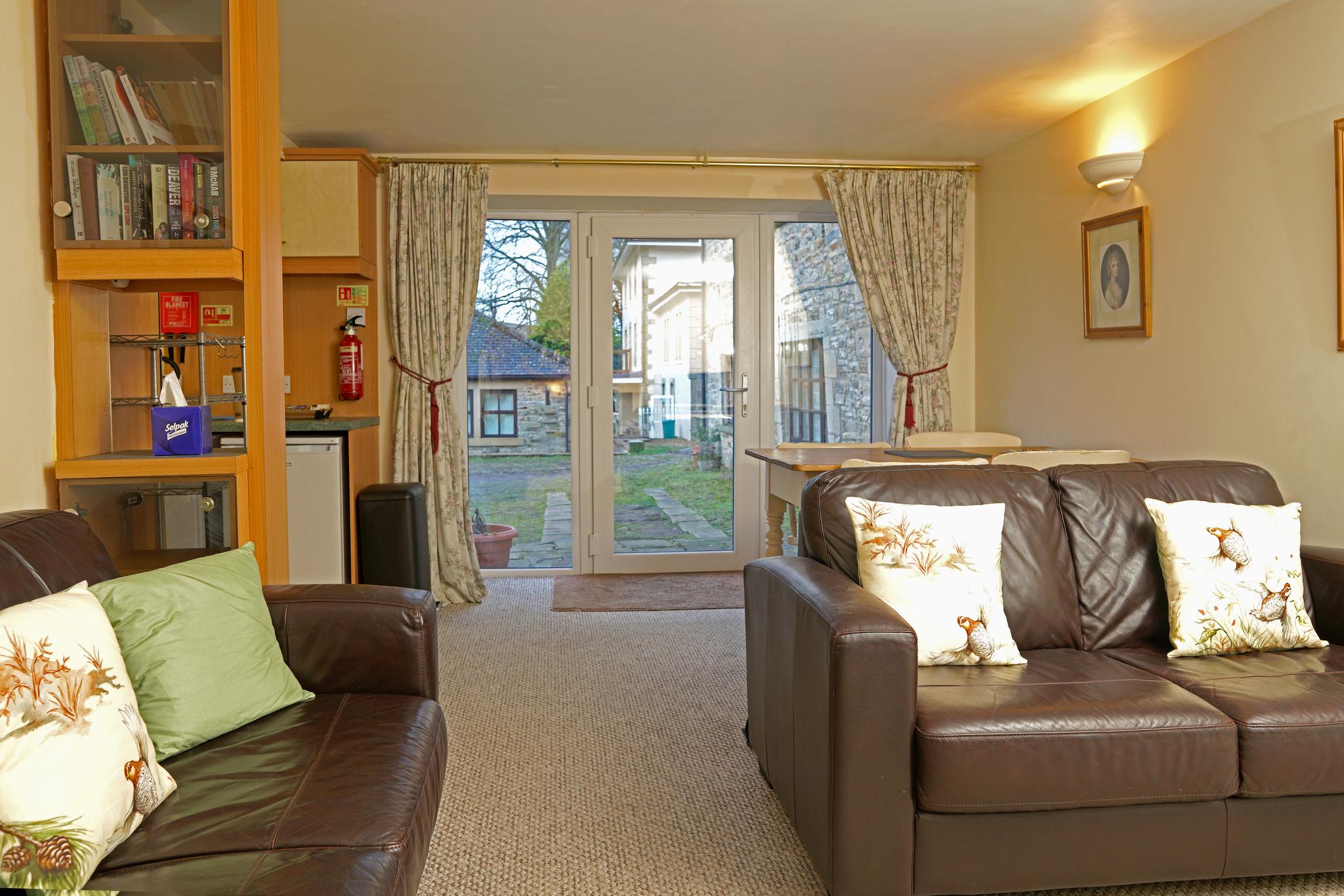 Cobblestones Cottage at Lovelady Shield3