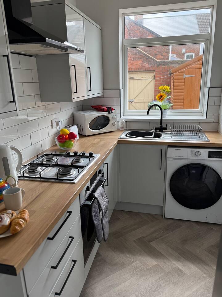 3BR Sleeps 5 Garden&Parking-Great for Contractors4