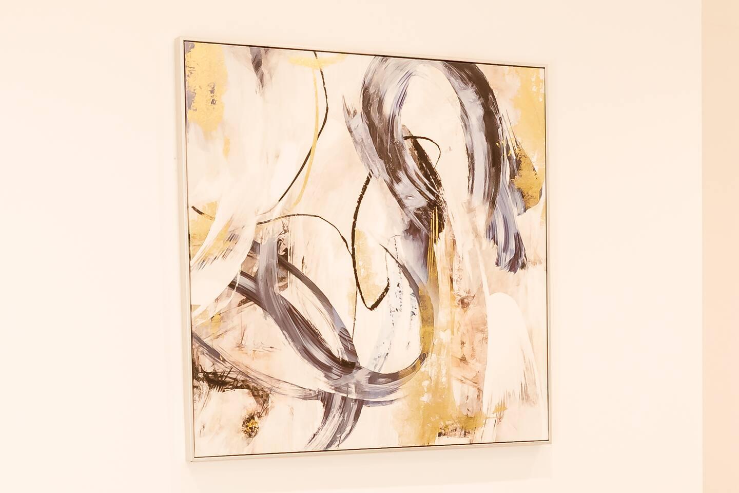 3BR Modern Stay + Wi-Fi/Parking5