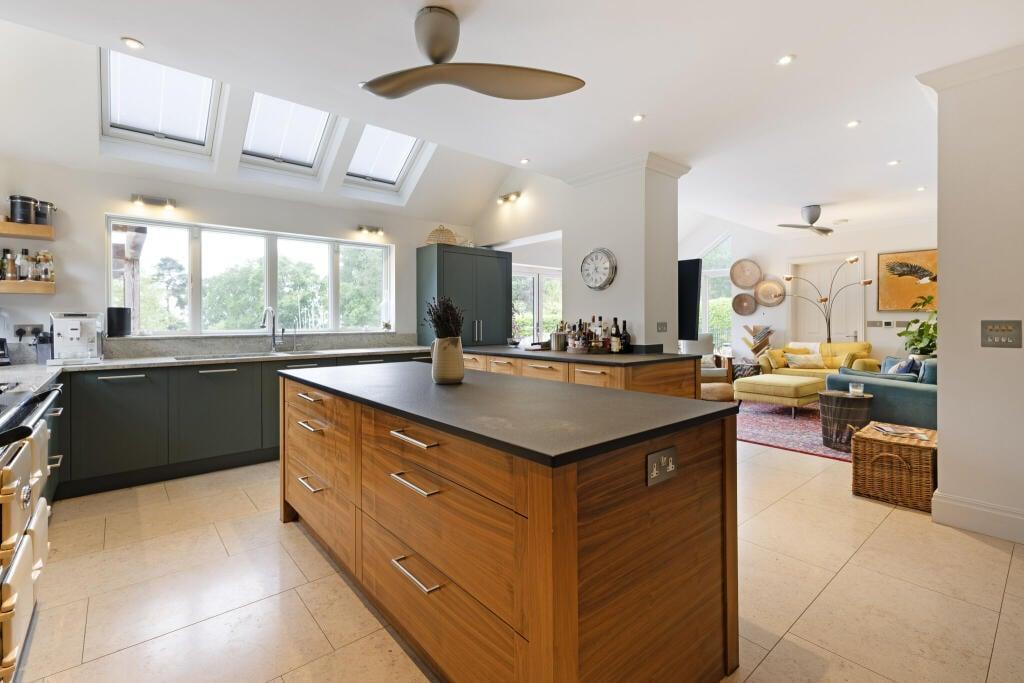 Luxury Mansion Farnham | pool gym EV Charger annex6