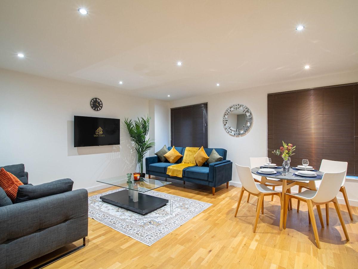 City Island Leeds | Stylish 2-Bed Apartment3