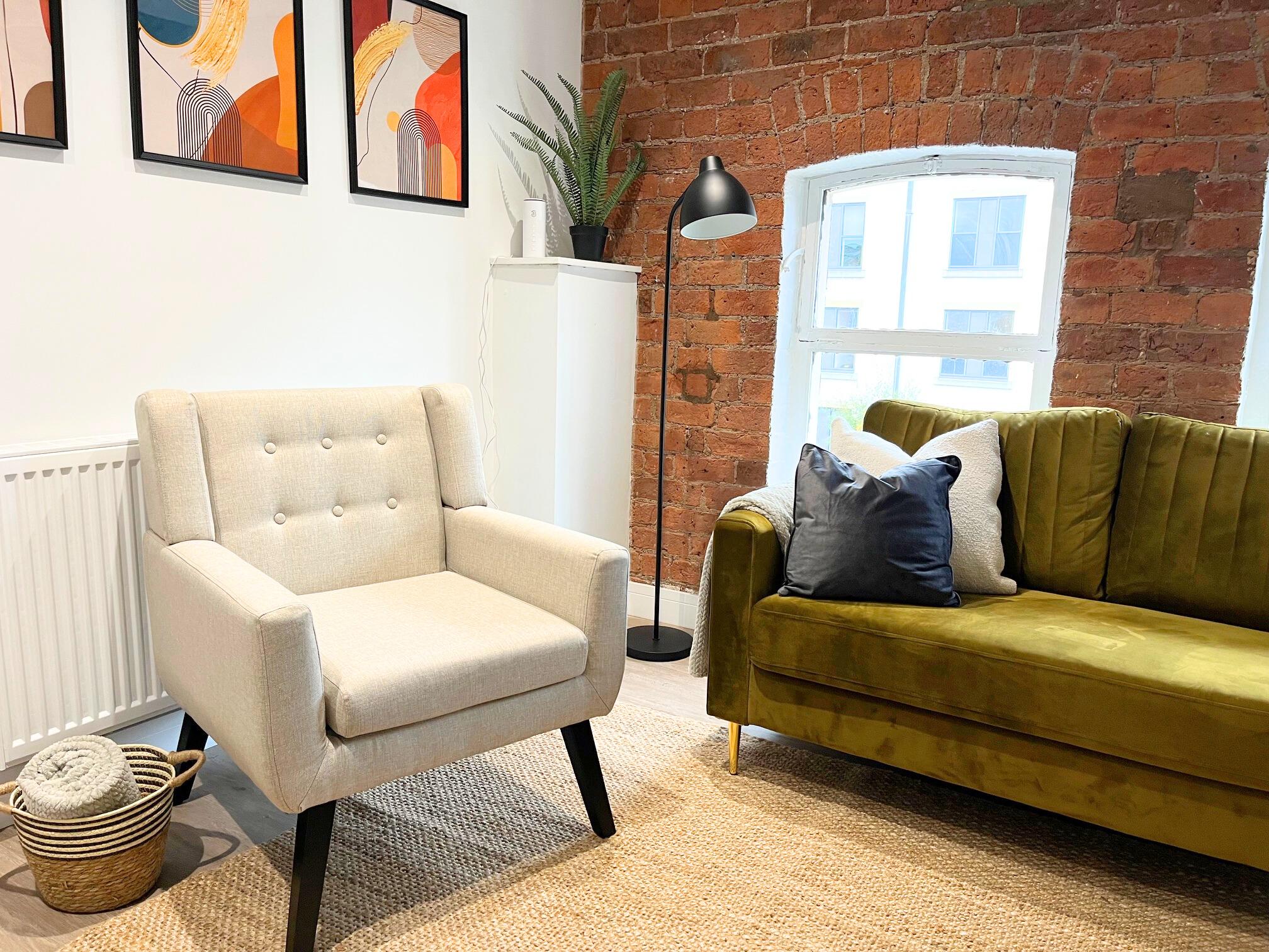 Urban Industrial Loft 1 *Private Parking*5