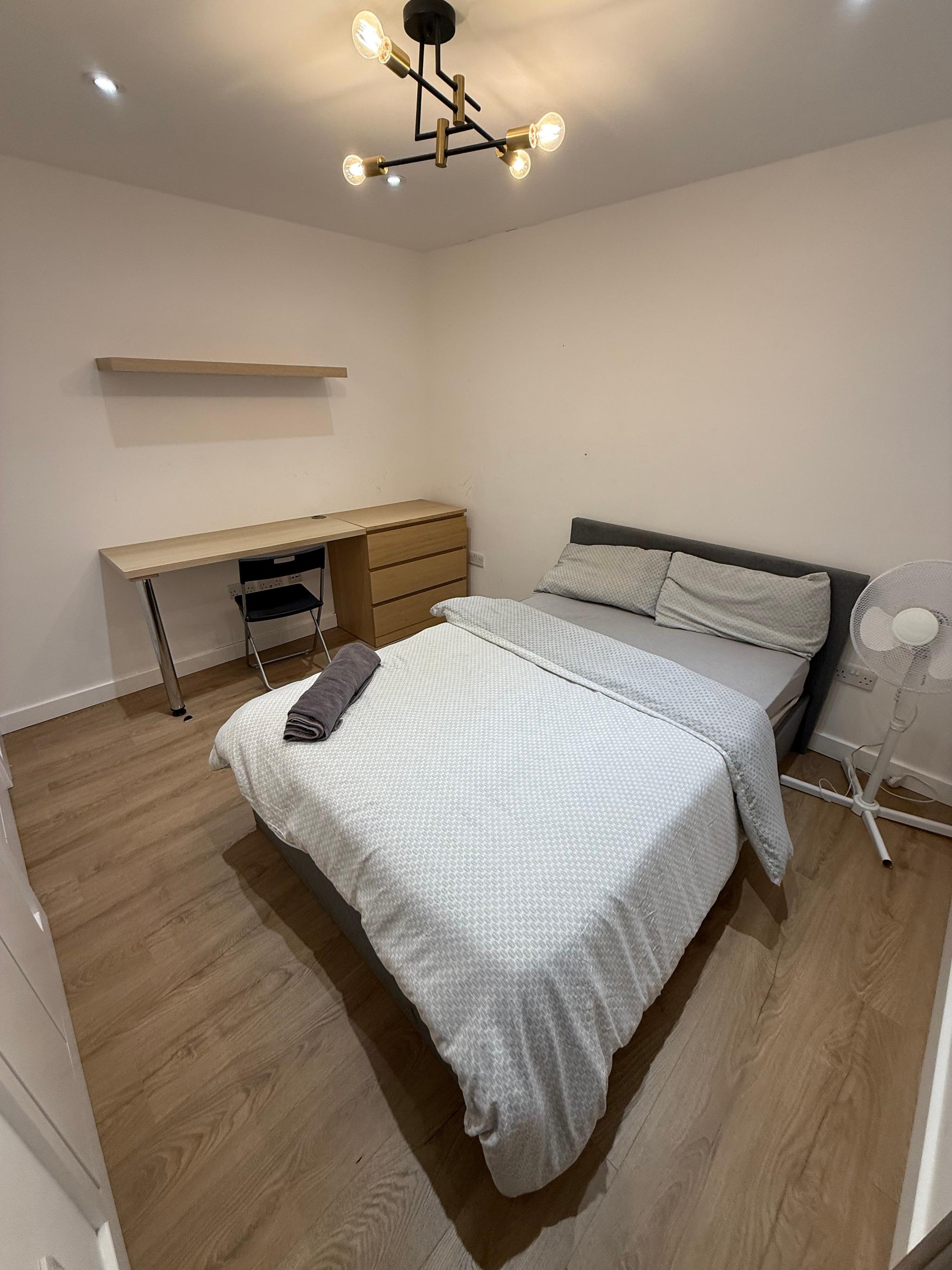 4 Bedroom house with Ensuite.contractors welcome3